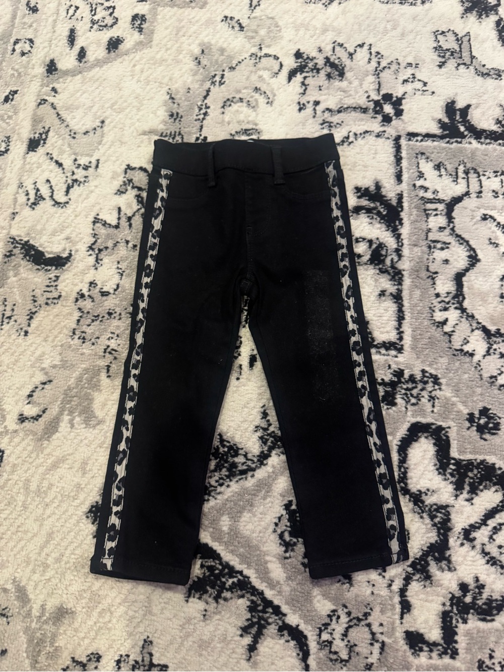 Jordache Black Jeans with Gray Leopard Side Stripe